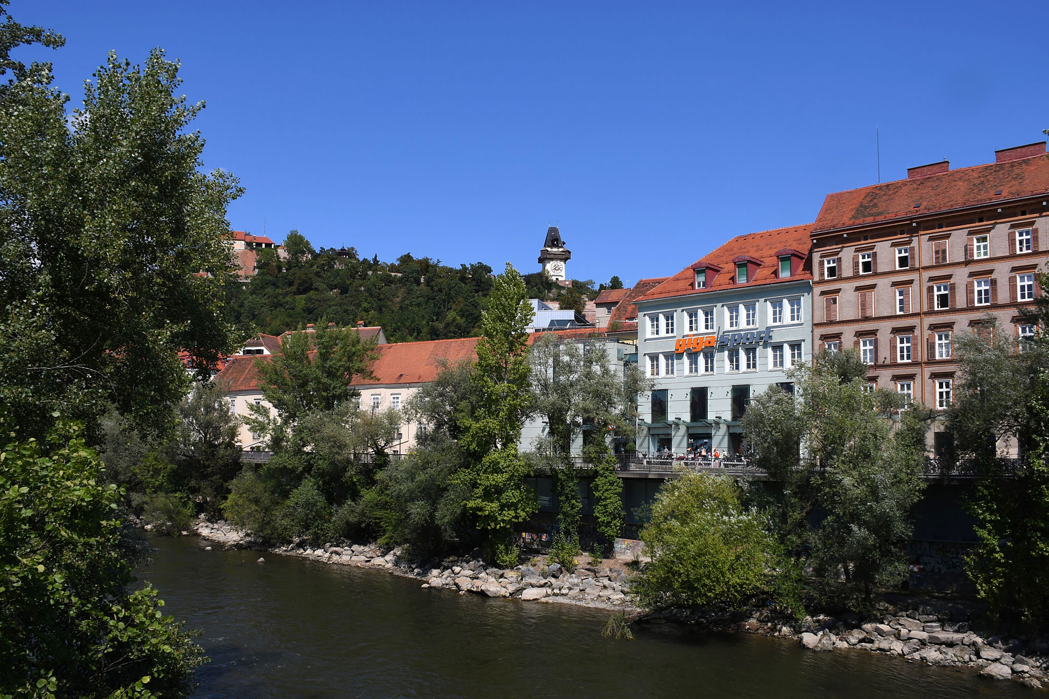 Graz (Photo license: CC BY 2.0)